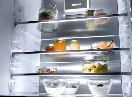 Встраиваемый холодильник Miele K 7777 B