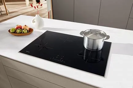 Индукционная варочная панель Miele KM 7373 FR